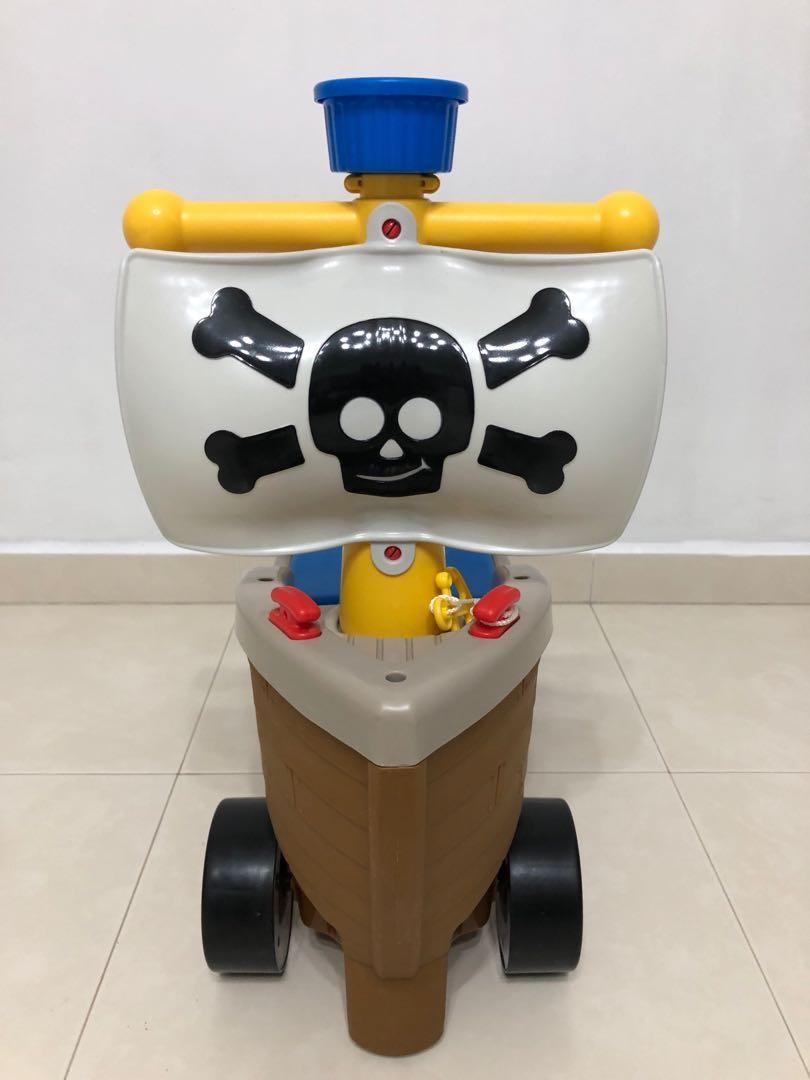 Sewa Little tikes play n scoot pirate ship